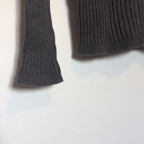 Vintage Chateau Works Gray knitted Sweater - Picture 6 of 7